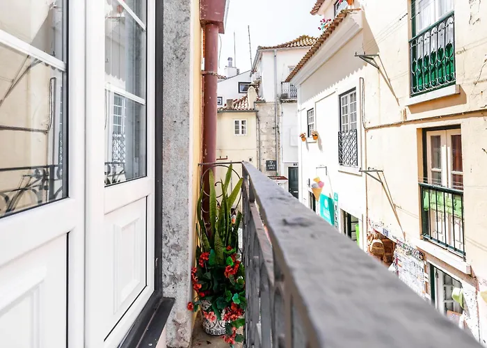 Castle Inn Lisbon Apartments